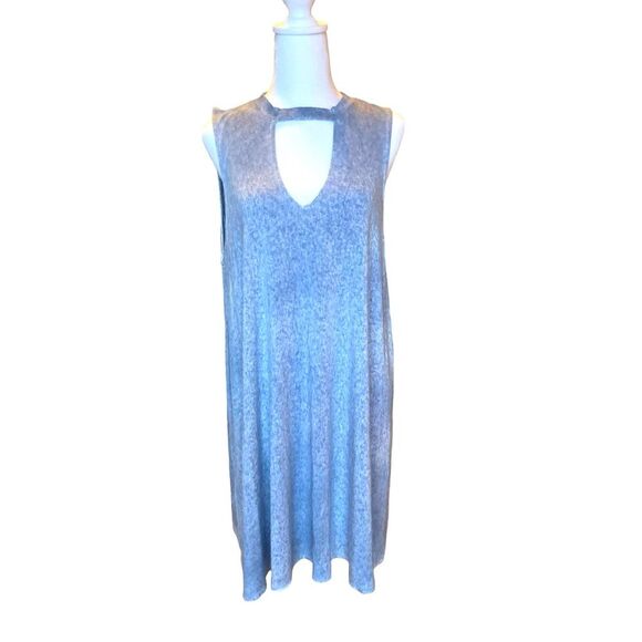 American Eagle Outfitters Dresses & Skirts - American Eagle Sleeveless Keyhole Dress In Grayish Blue Womens size XL